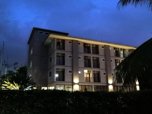 Khlong Luang Apartment | Balance room