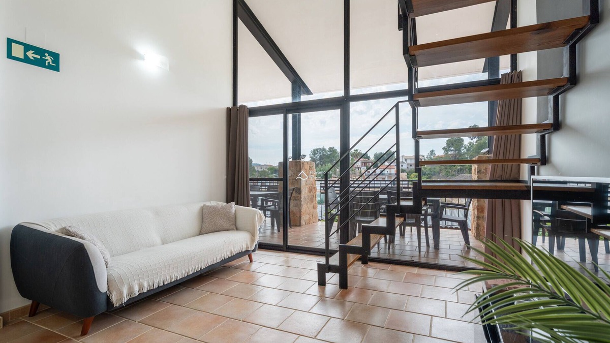 Navarres Apartment | Balcón de las Fuentes: Design, comfort and unique views