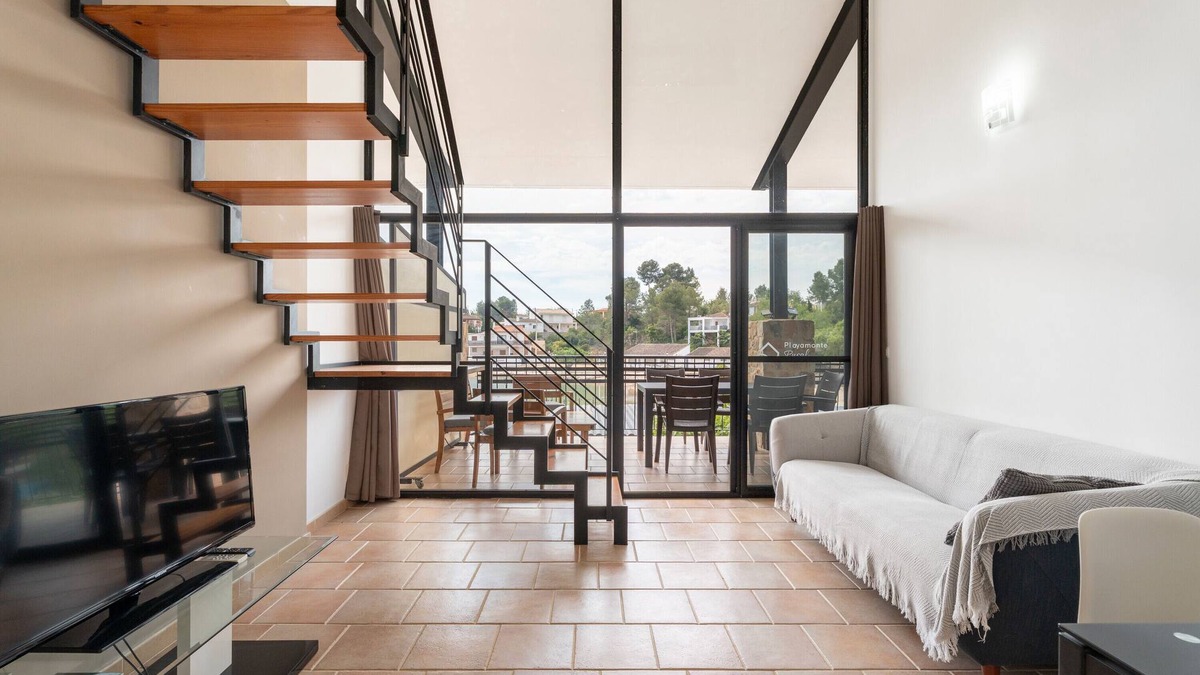 Navarres Apartment | Balcón de las Fuentes: Design, comfort and unique views