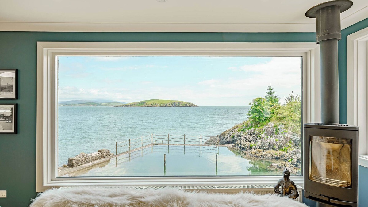 Sandyhills Cottage | Balcary Tower