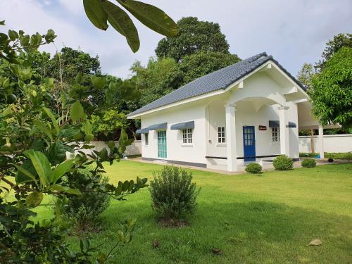 Khlong Yai Villa | Ballachulish Rayong 2 BR