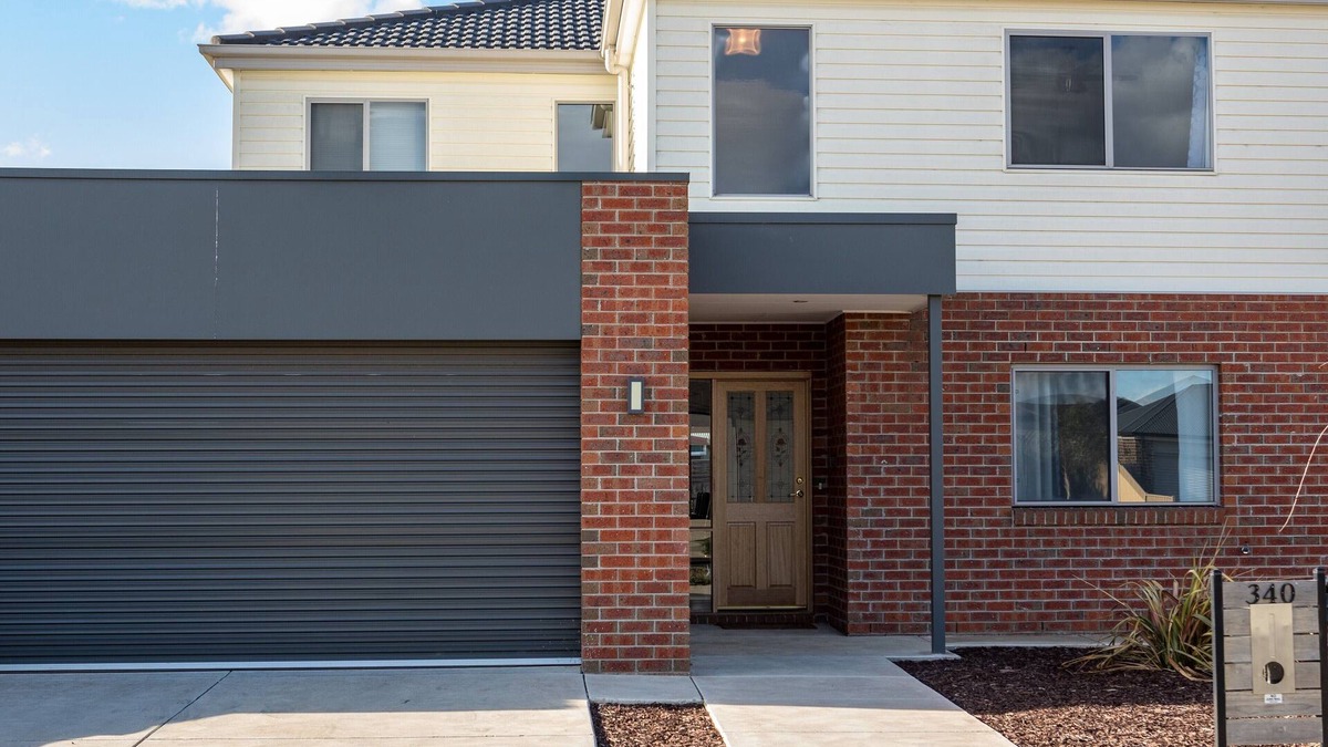 Sebastopol House | Ballarat Pioneer Homes*plenty for the kids*