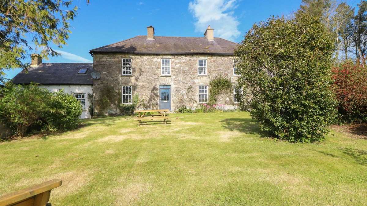 County Waterford Cottage | BALLINTLEA, pet friendly in Dungarvan, County Waterford
