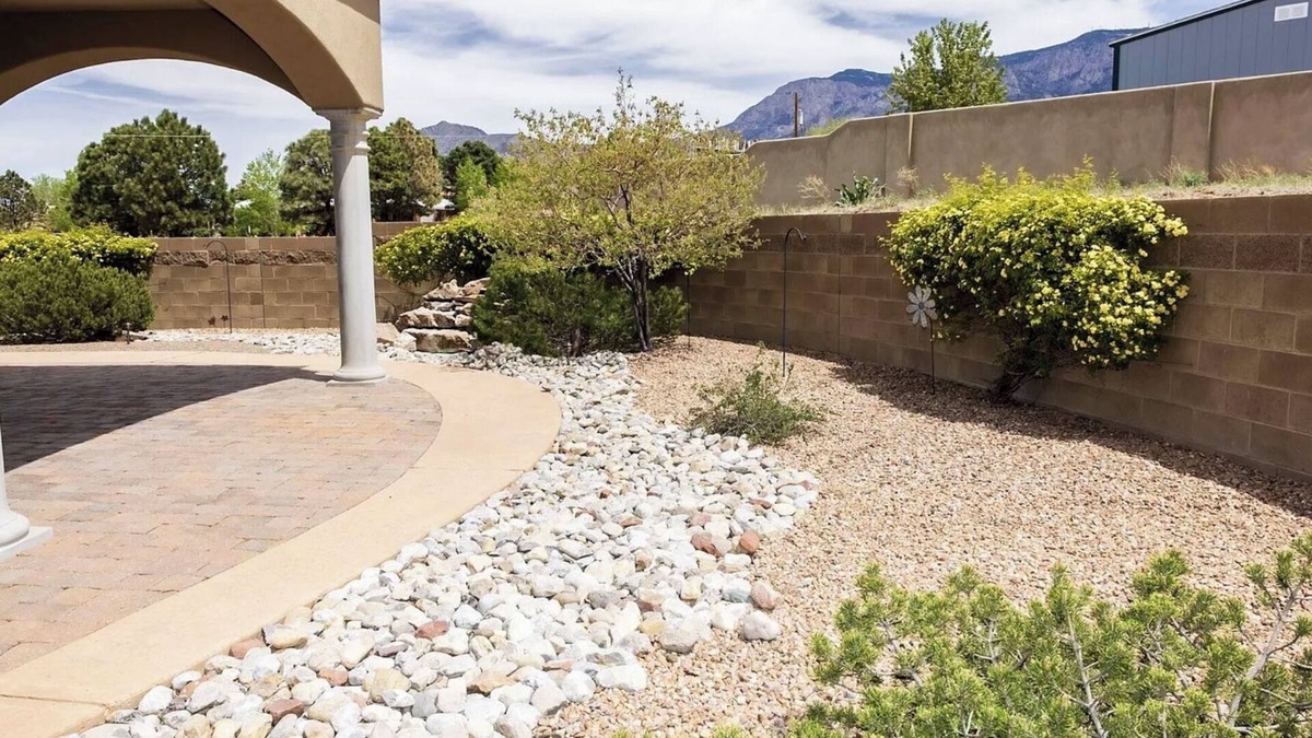 North Albuquerque Acres House | Balloon Fiesta getaway in serene North Albuquerque Acres
