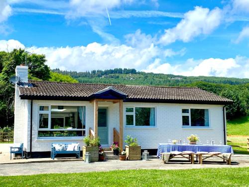 Glenealy House | Ballyknocken Cottage