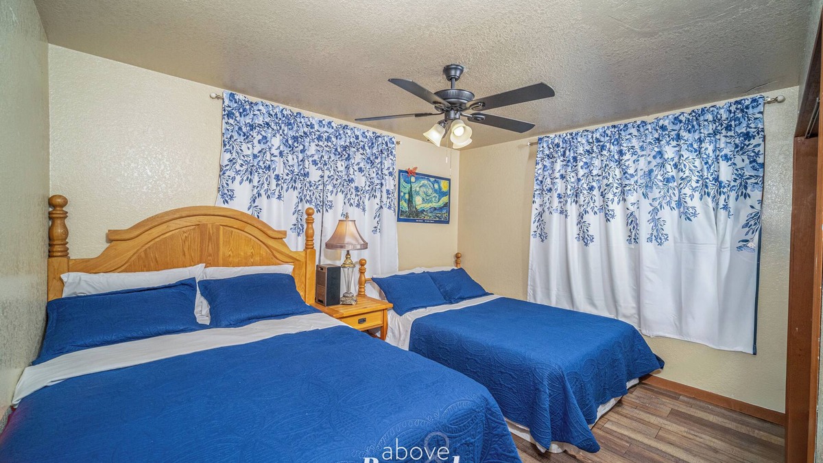 Flour Bluff House | Balmy Blue Beachy Bungalow (Minutes from the Water)