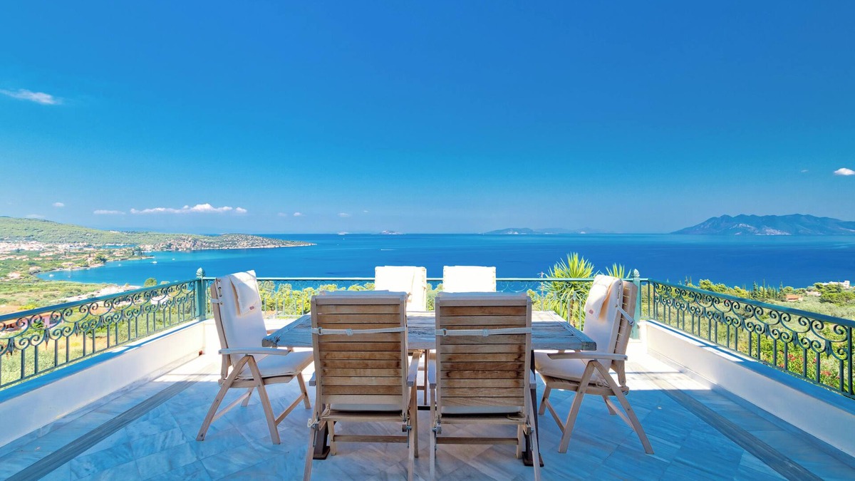 Melissopetra Villa | Bamour Villa, Poolside Serenity & Spectacular View