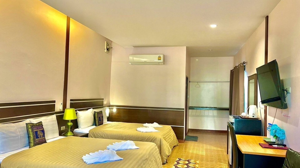 Chumphon Hotel | Banana Place Resort