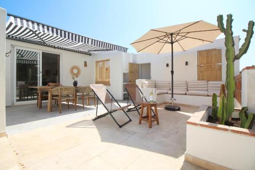 Playas del Palo Apartment | Banda del Mar Beach by Del Parque Flats