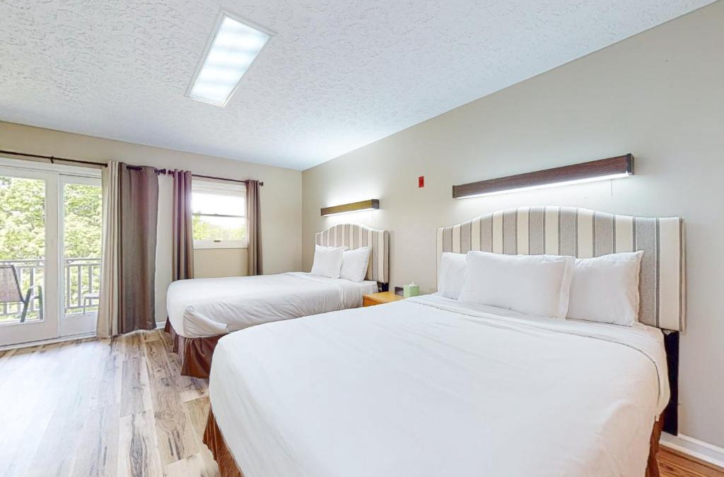Baneberry Hotel | Baneberry Inn 10