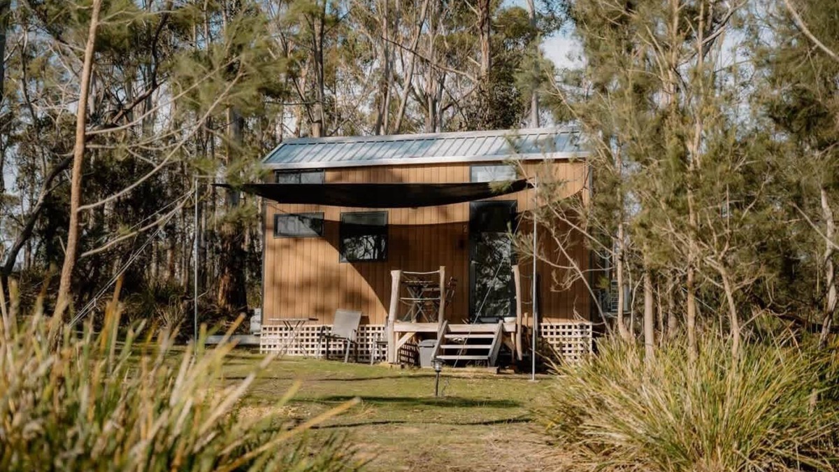 North Bruny House | Banyula Cove by Tiny Away