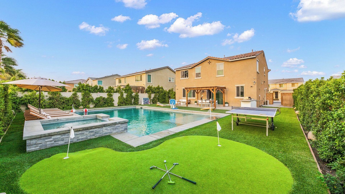 Coachella House | Barcelona Centrally Located Villa