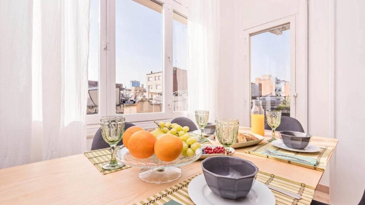 La Nova Esquerra de l'Eixample Apartment | Barcelona City Club Building! Several units perfect for big groups!