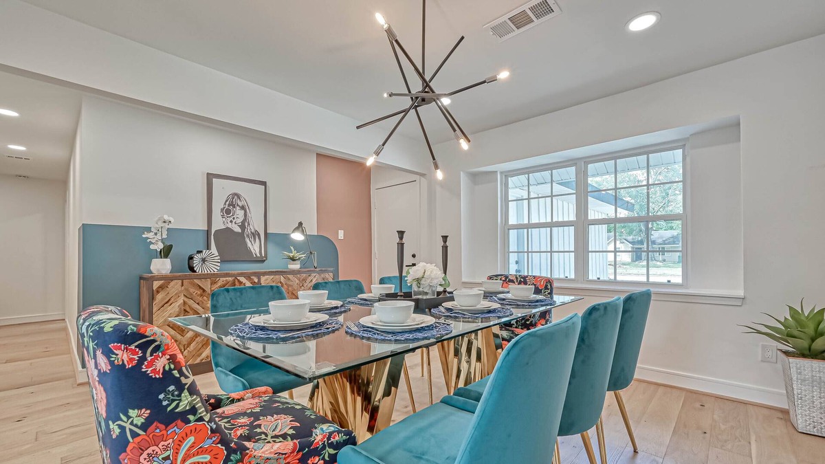 Spring Branch Central House | Barefoot - Modern, Private Pool in Spring Branch