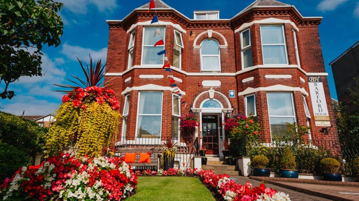 Southport Apartment | Barford House - Self-Catering Garden Apartment