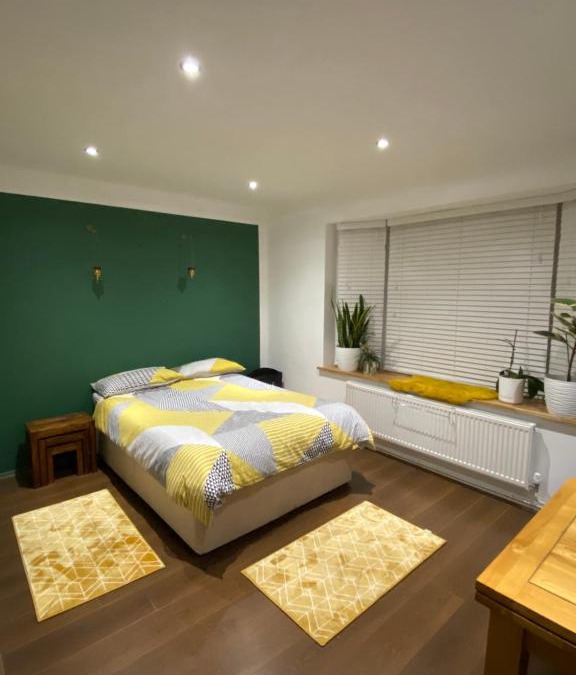 Longbridge House | Barking Rent a Room