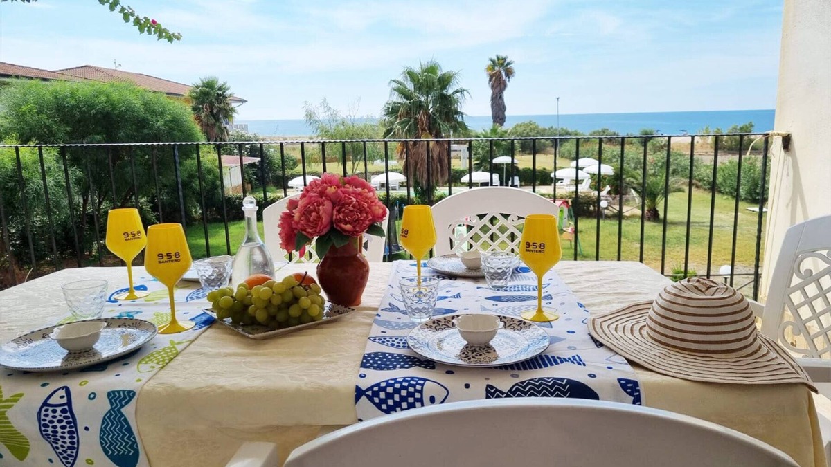 Capo Rizzuto Apartment | Barko Apartments Le Castella| Apartment with Sea View Terrace