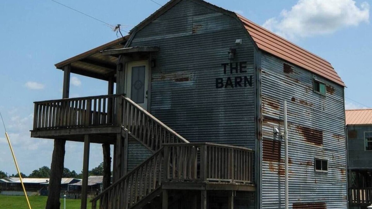 Minden Cabin | Barn 2 @ Yellow Rose Canyon