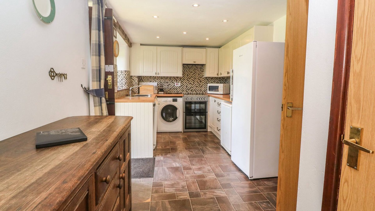 Chysauster Cottage | Barn Cottage