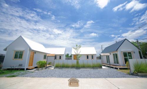 Sam Phran House | Barn Sampran Resort บ้านสามพรานรีสอร์ท
