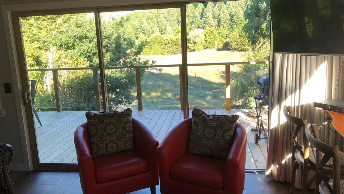 Wairakei House | Barn style cottage