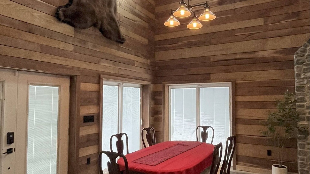 Koleen Cabin | Barndominium/Cabin in Woods