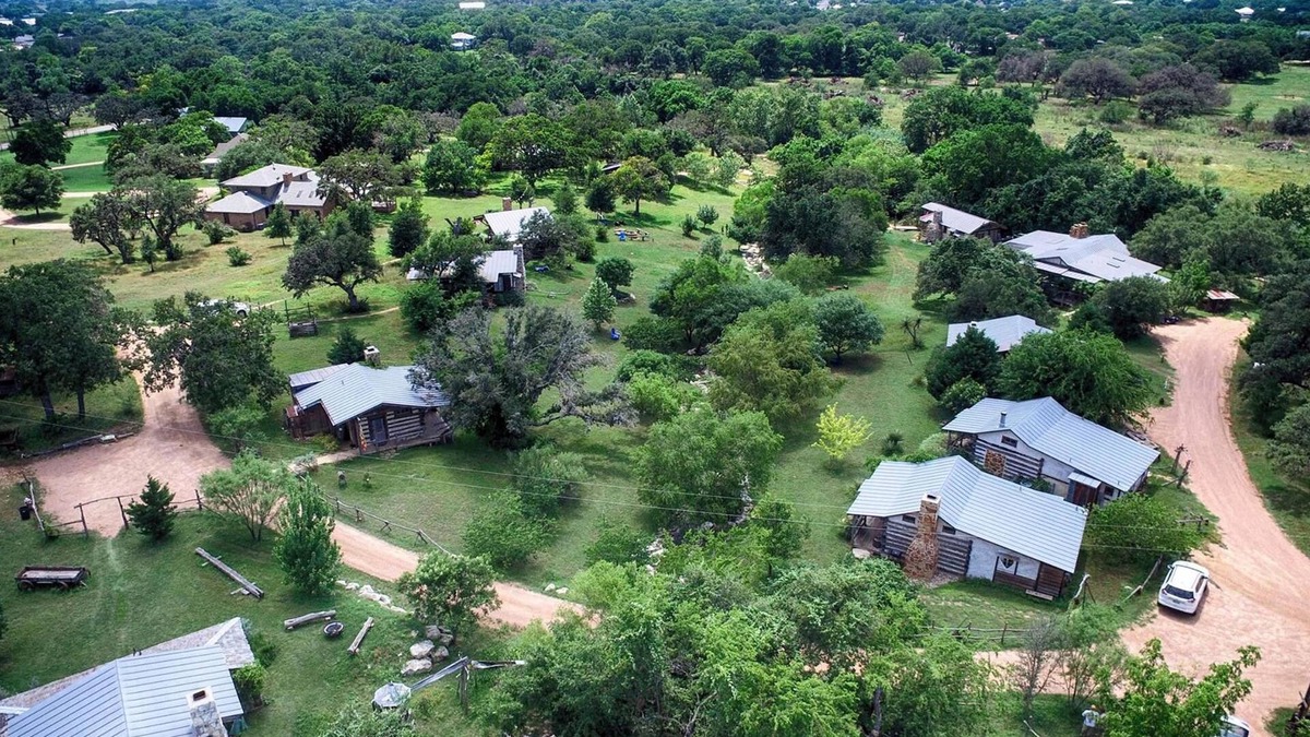 Fredericksburg Bed & Breakfast | Barons CreekSide