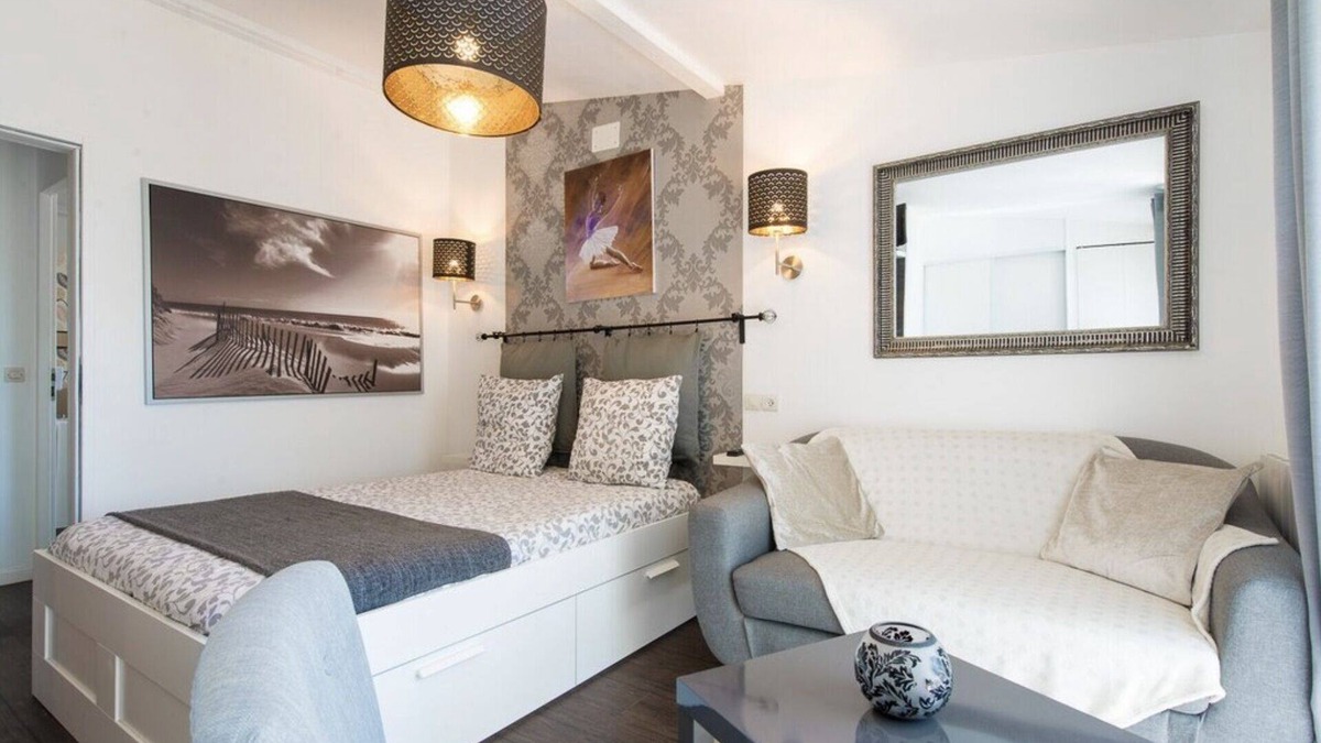 Flocourt Bed & Breakfast | Baroque bedroom - Le petit flo