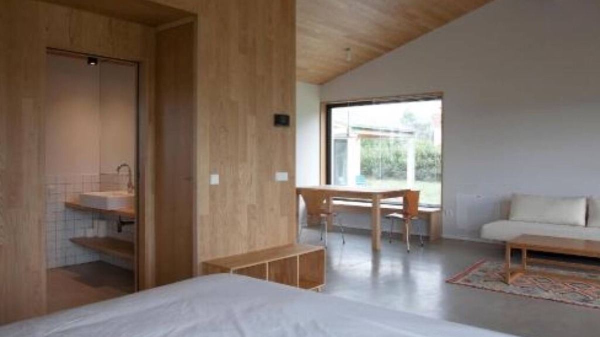 Valdes Apartment | Barrio del Norte: House-Studio