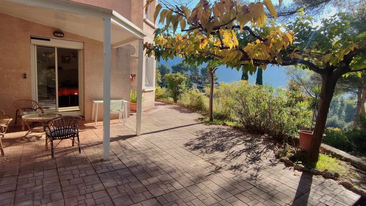 Le Revest-les-Eaux Villa | Bas de Villa T3 - Proche Toulon, Au Calme, Avec Vue Panoramique