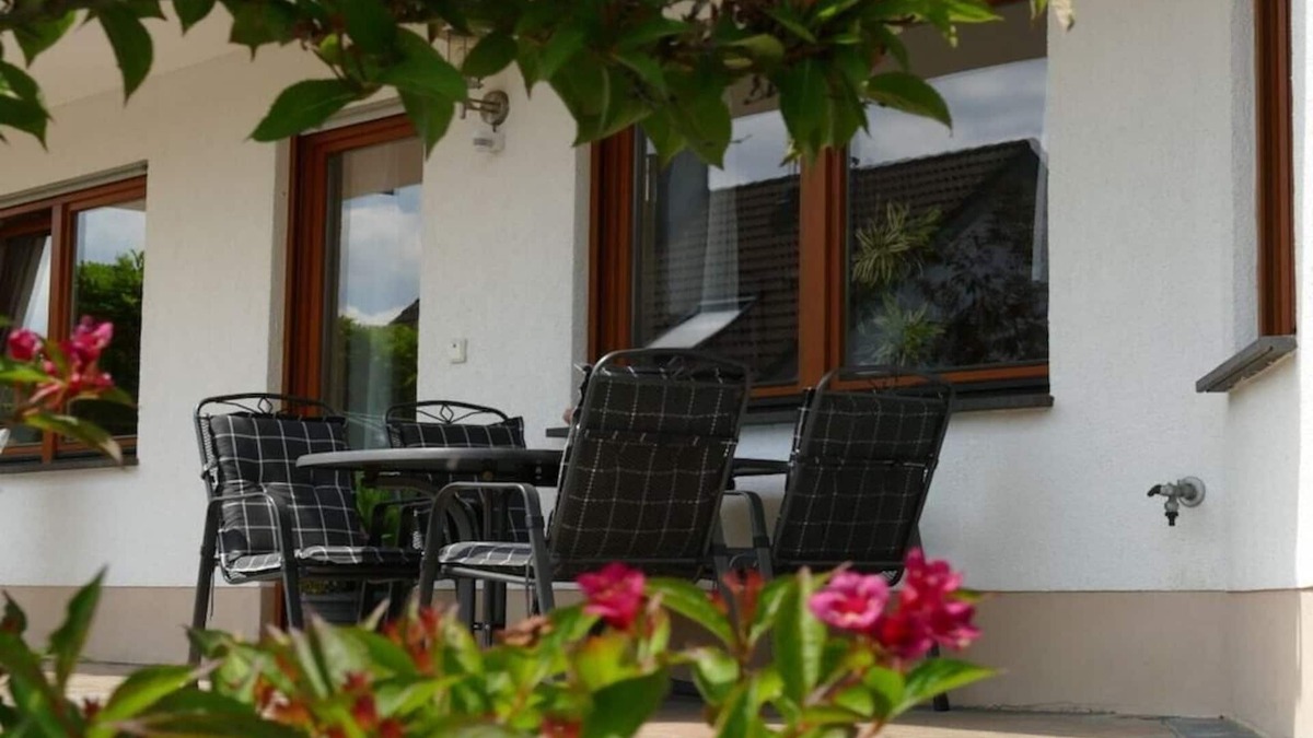 Oberzissen House | Basche Comfortable holiday residence