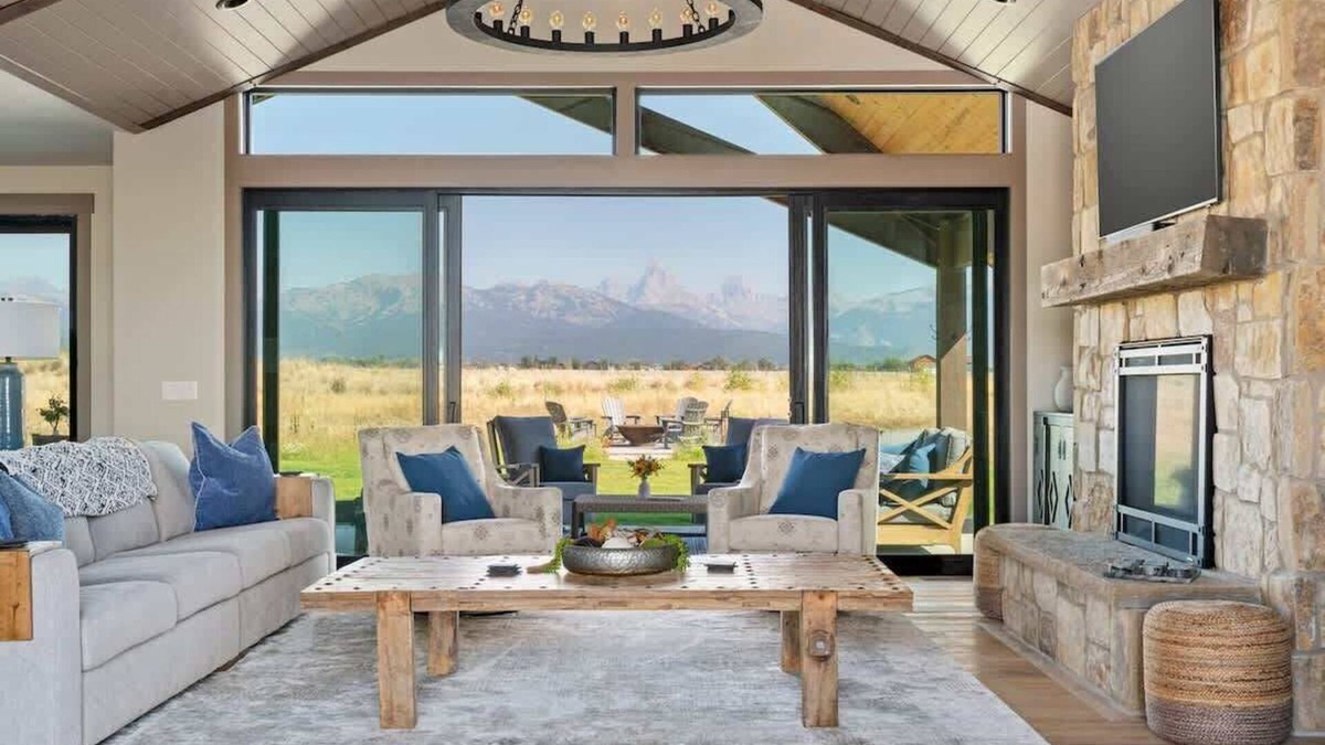 Clawson House | Basecamp Stays: Lux Retreat, Teton Views, 3 Acres!