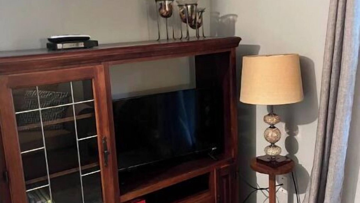 Dixie - Berryhill Apartment | Basement apartment on lake Wylie