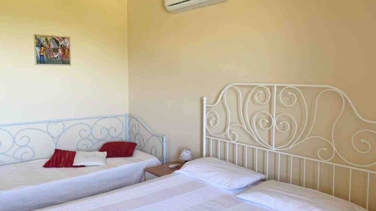 Castelnuovo Calcea Other | Basilico 2 people, swimming pool Airco Car charger