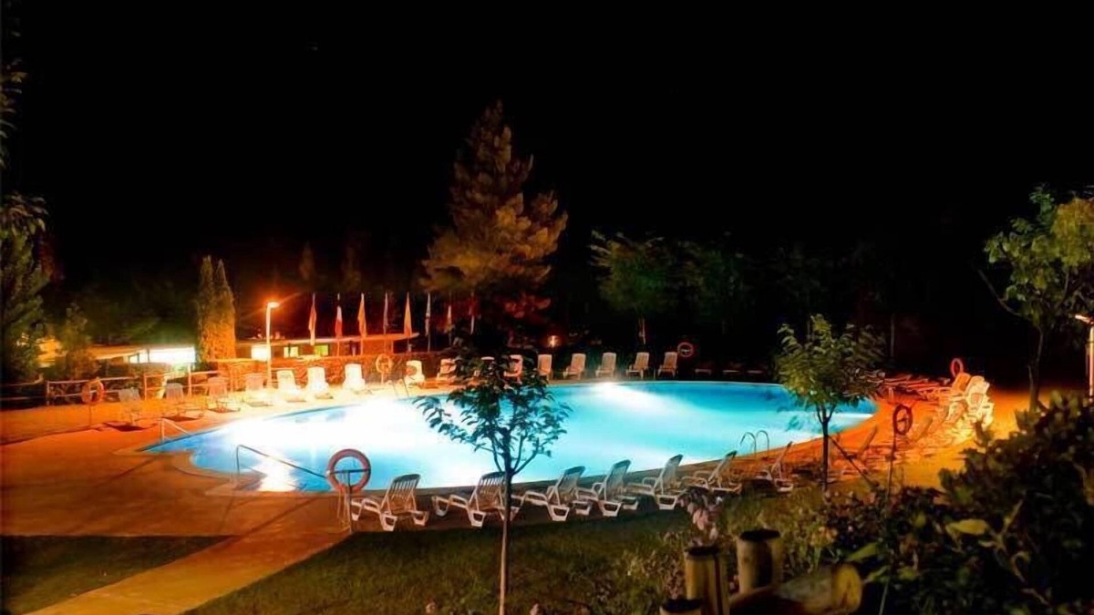 Albanya RV Rental | Bassegoda Park Campsite