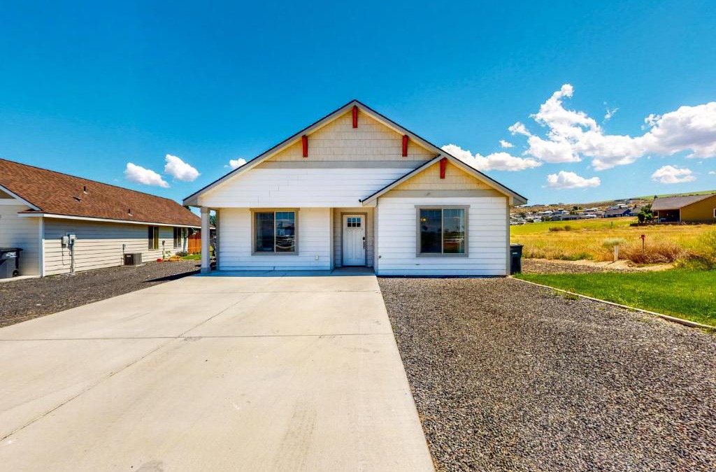 Moses Lake House | Basshole 19