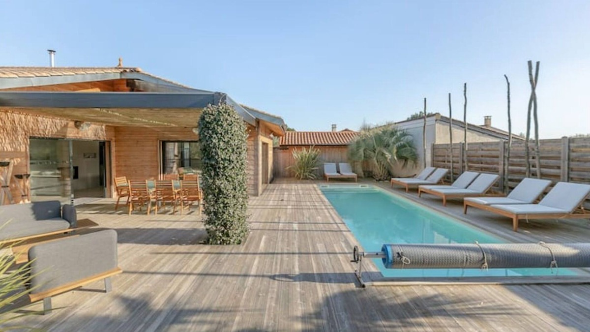 Ares Villa | Bassin -villa Privée 12 Personnes Piscine Chauffée