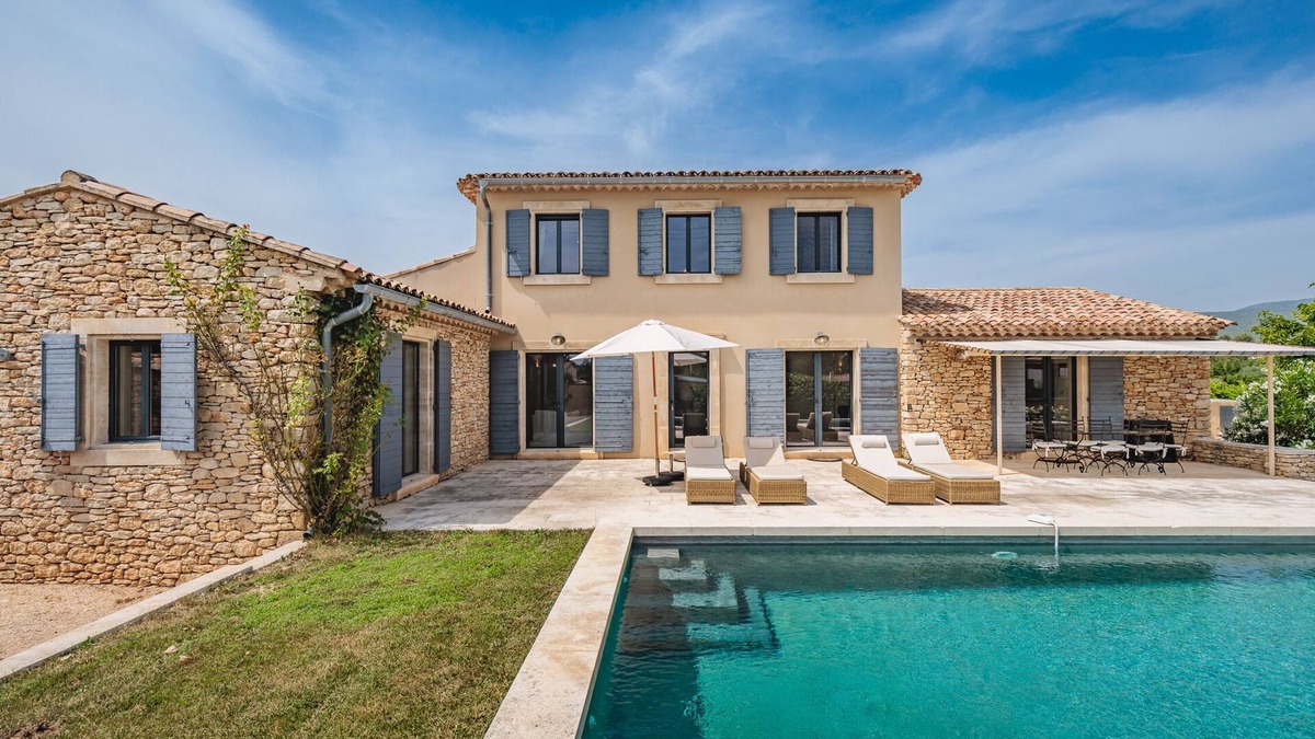 Croagnes House | Bastide-style property with pool and grape vines