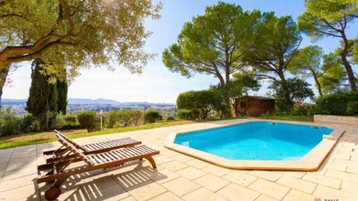 Saint-Mitre Villa | Bastide Marseillaise Avec Piscine et vue Exceptionnelle sur la Rade de Marseille