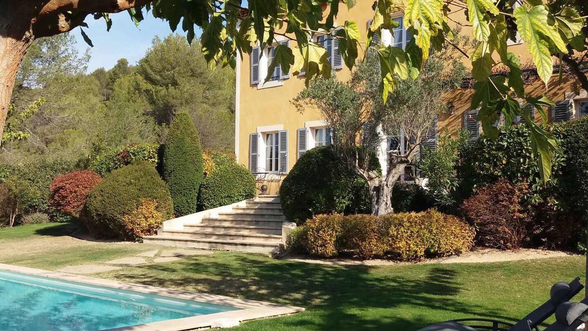 Cabries Bed & Breakfast | Bastide Tara
