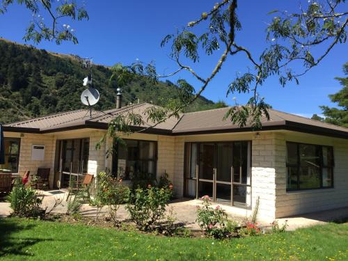 Woodstock House | Baton Country Escape