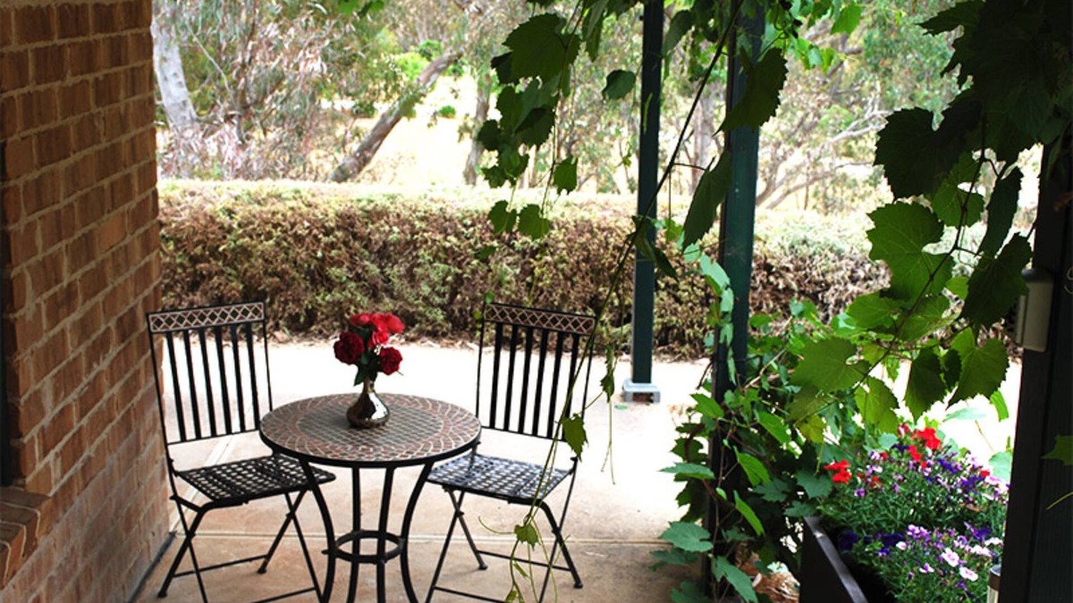 Upper Wakefield Hotel | Battunga Cottages