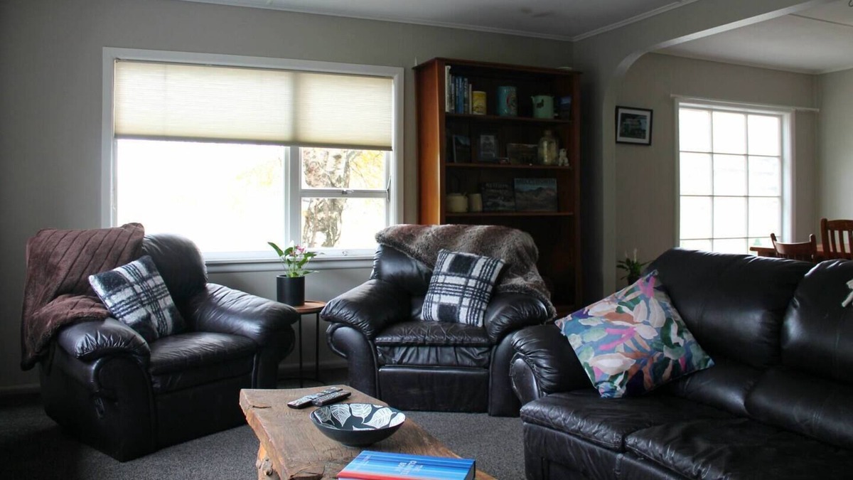 Mackenzie Country House | Bauchops Hill Station Farmstay