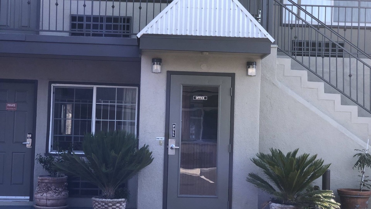 Longfellow Hotel | Bay Bridge Inn