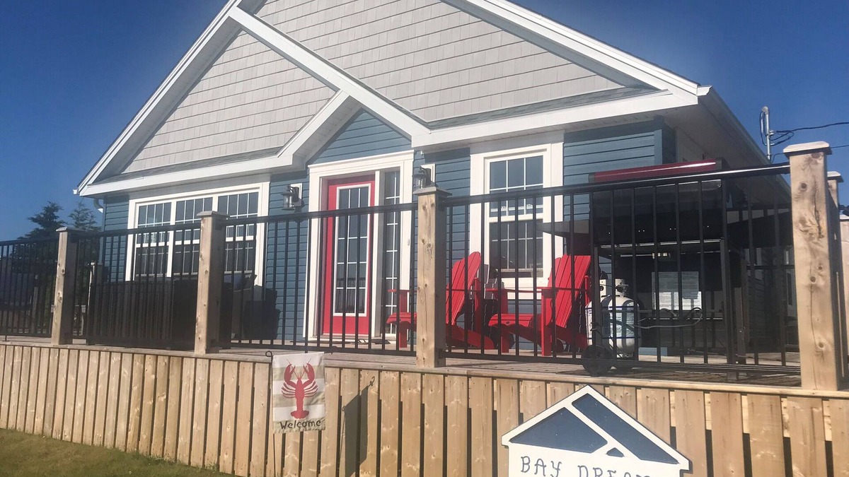 Bayview Cottage | Bay Dreamz Waterview Cottage