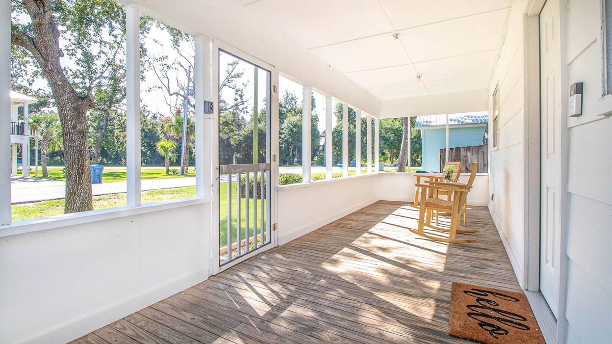 Ono Island House | Bay La Launch: Two Bed/One Bath House