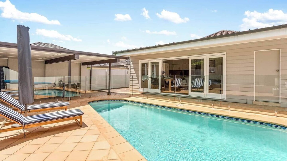 Russell Lea House | Bay Run Bungalow A Modern Heritage Pool Haven