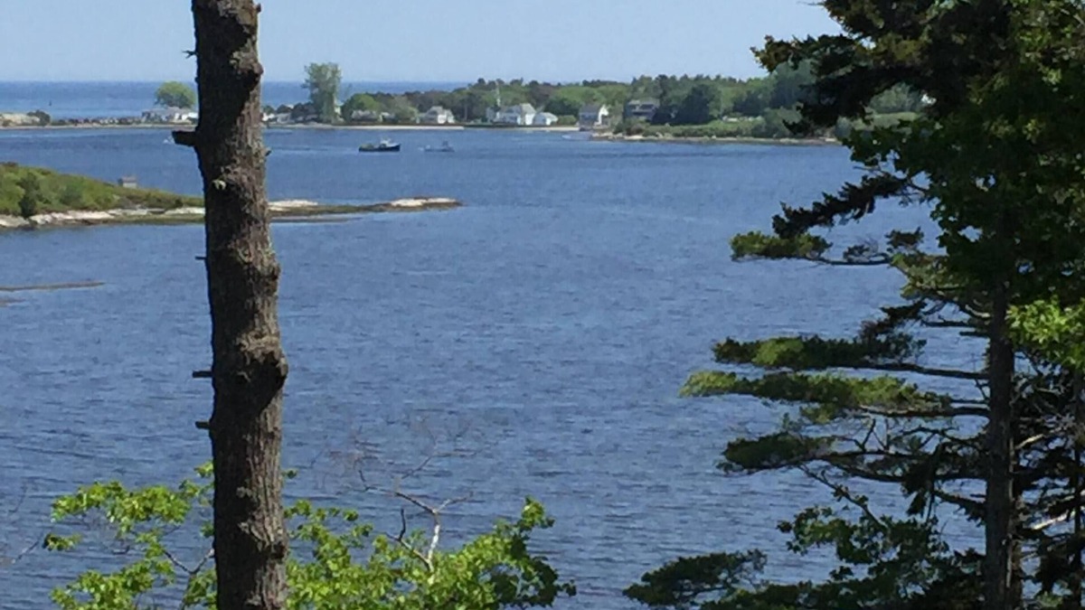 Phippsburg House | Bay views, minutes to Popham