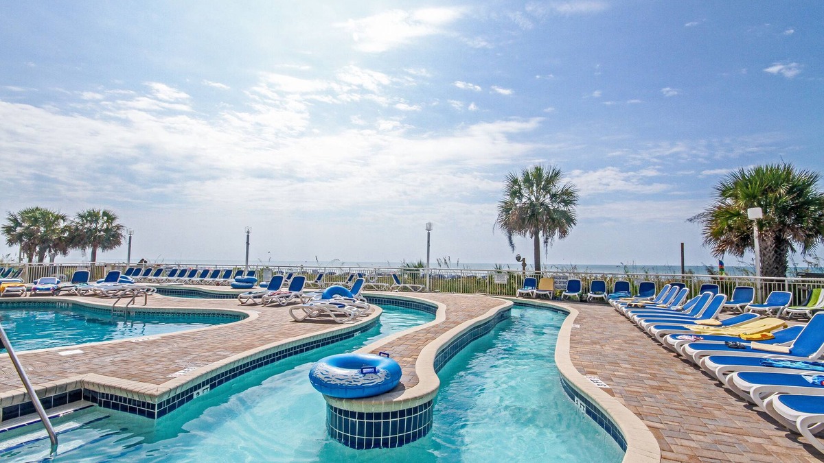 Crescent Beach Hotel | Bay Watch Resort & Conference Center
