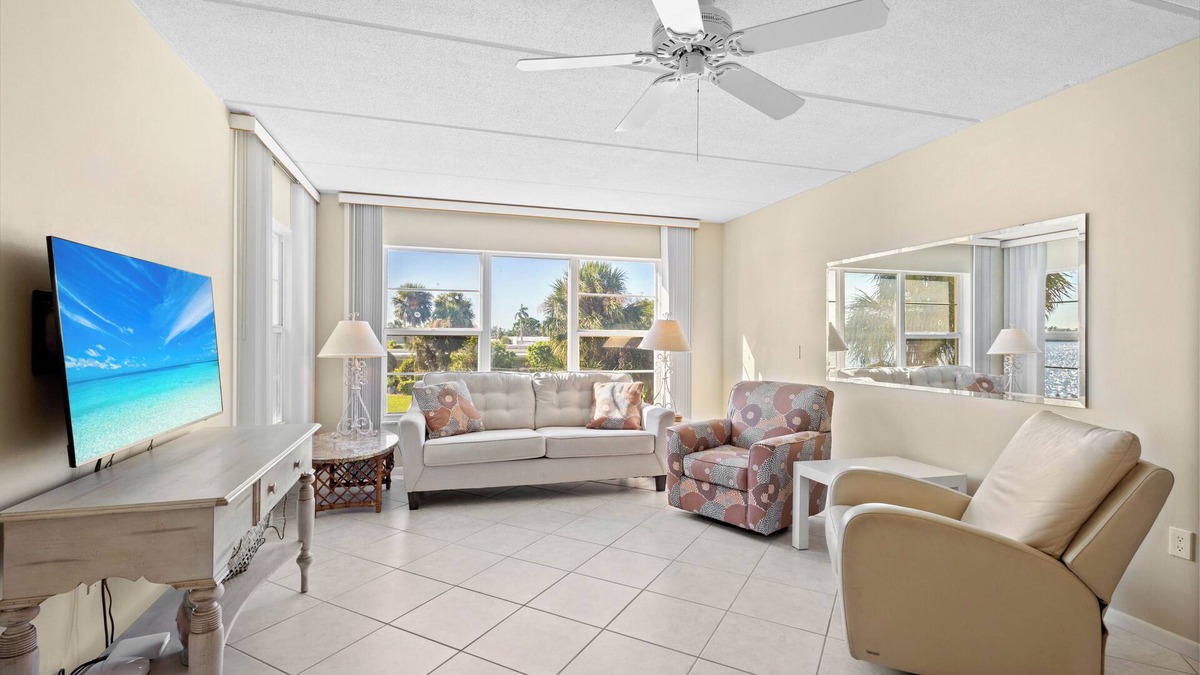 Longboat Key Condo | Bayfront Escape- Beach Harbor Club F202 by RVA